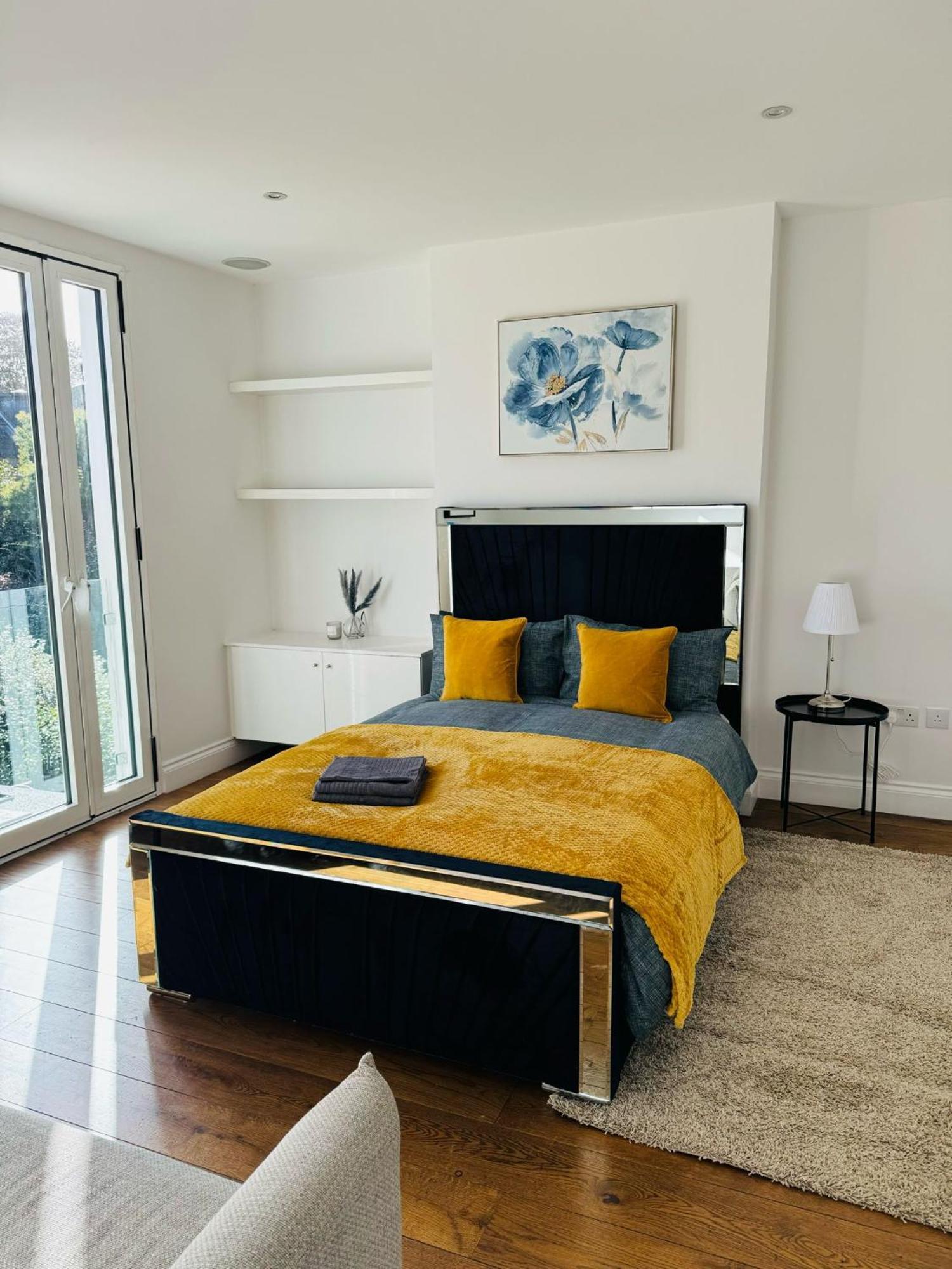 Stunning Flat In Chiswick Apartment ลอนดอน ภายนอก รูปภาพ