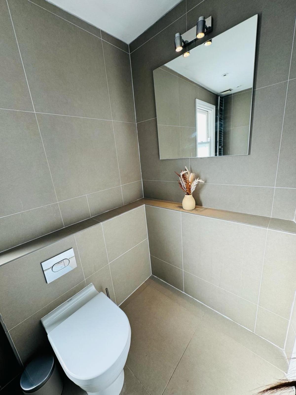 Stunning Flat In Chiswick Apartment ลอนดอน ภายนอก รูปภาพ